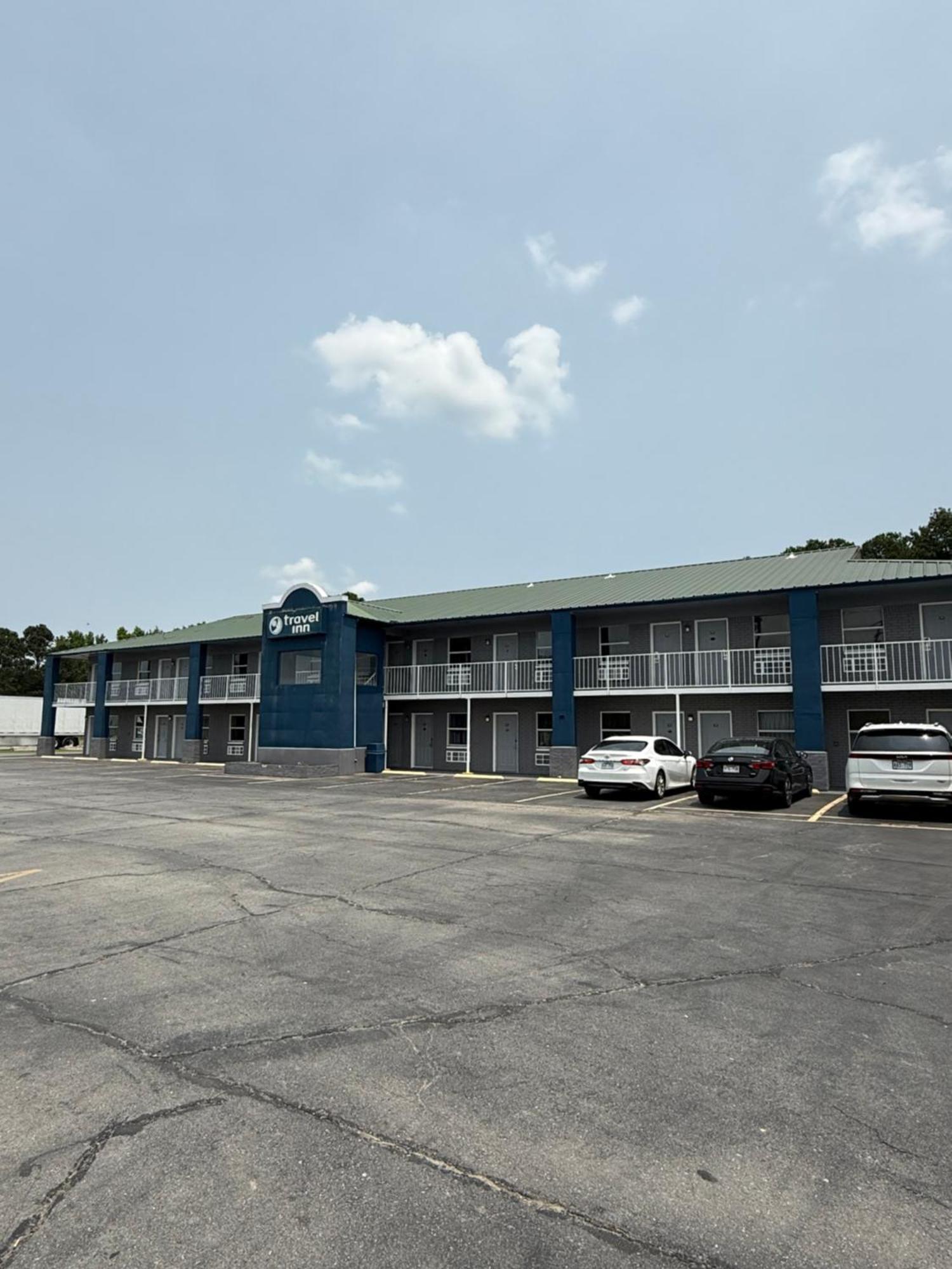 Travel Inn Hazen Exterior photo